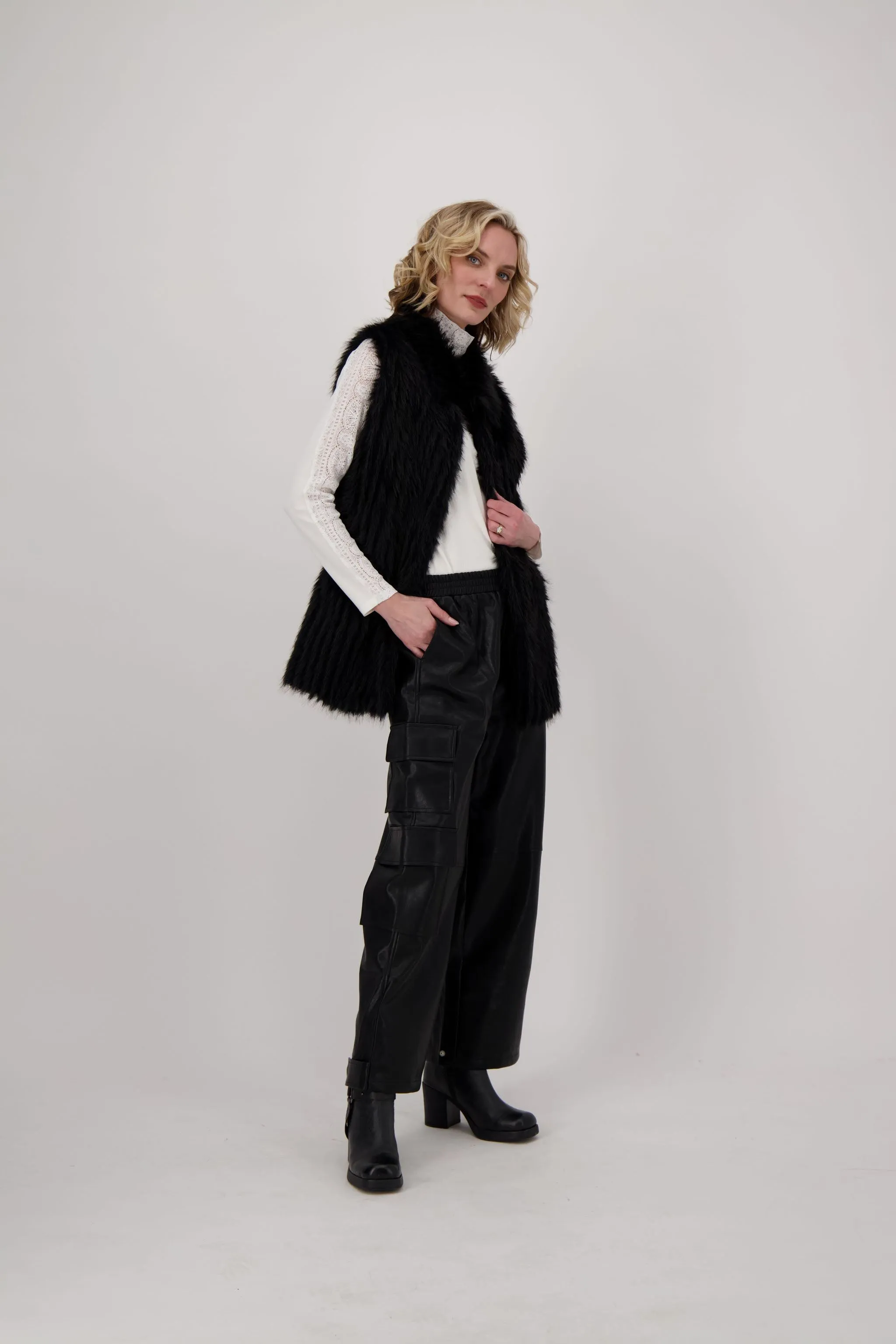 Collared Faux Fur Sleeveless Coat