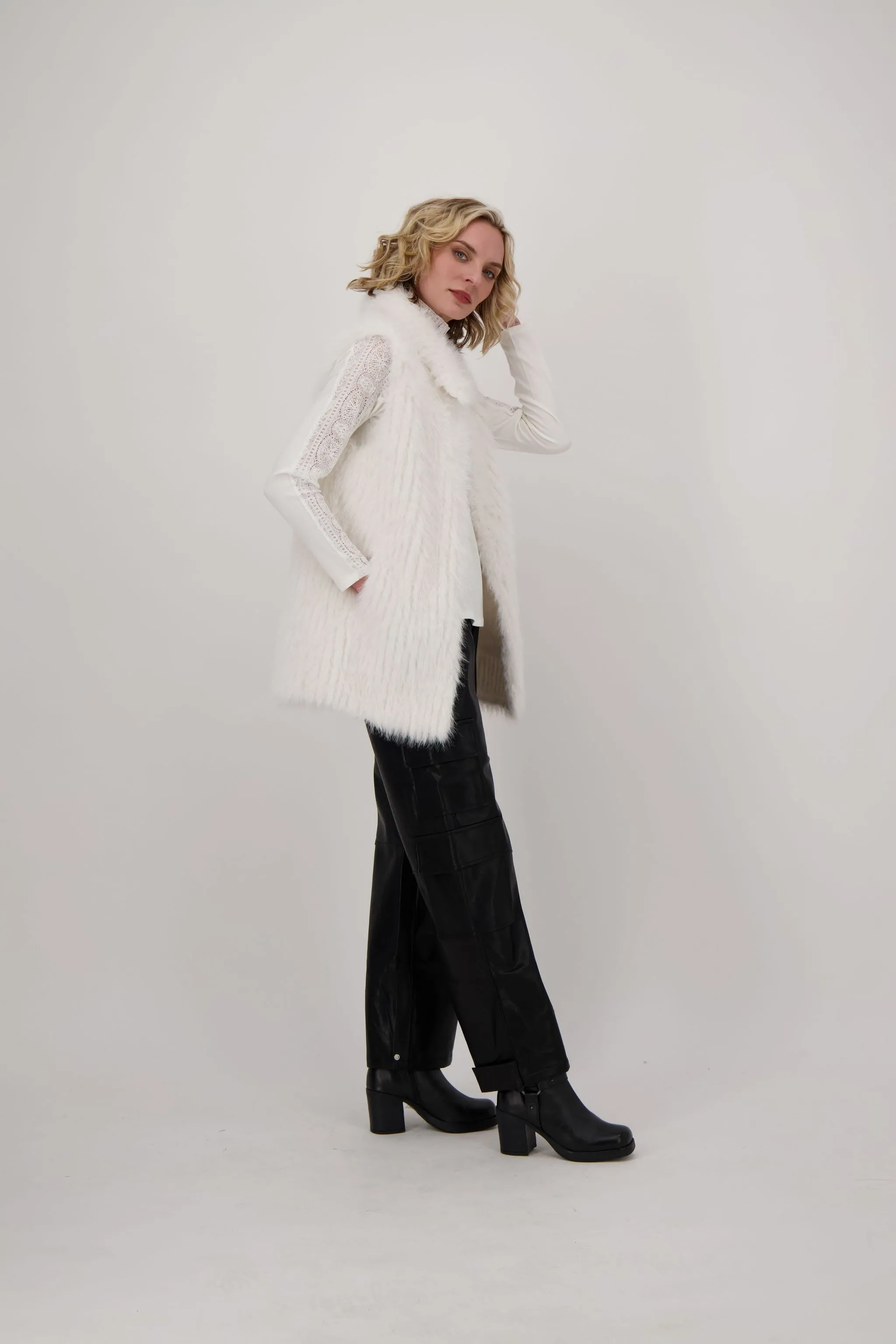 Collared Faux Fur Sleeveless Coat