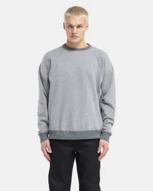 Crewneck Sweater in Heather Grey