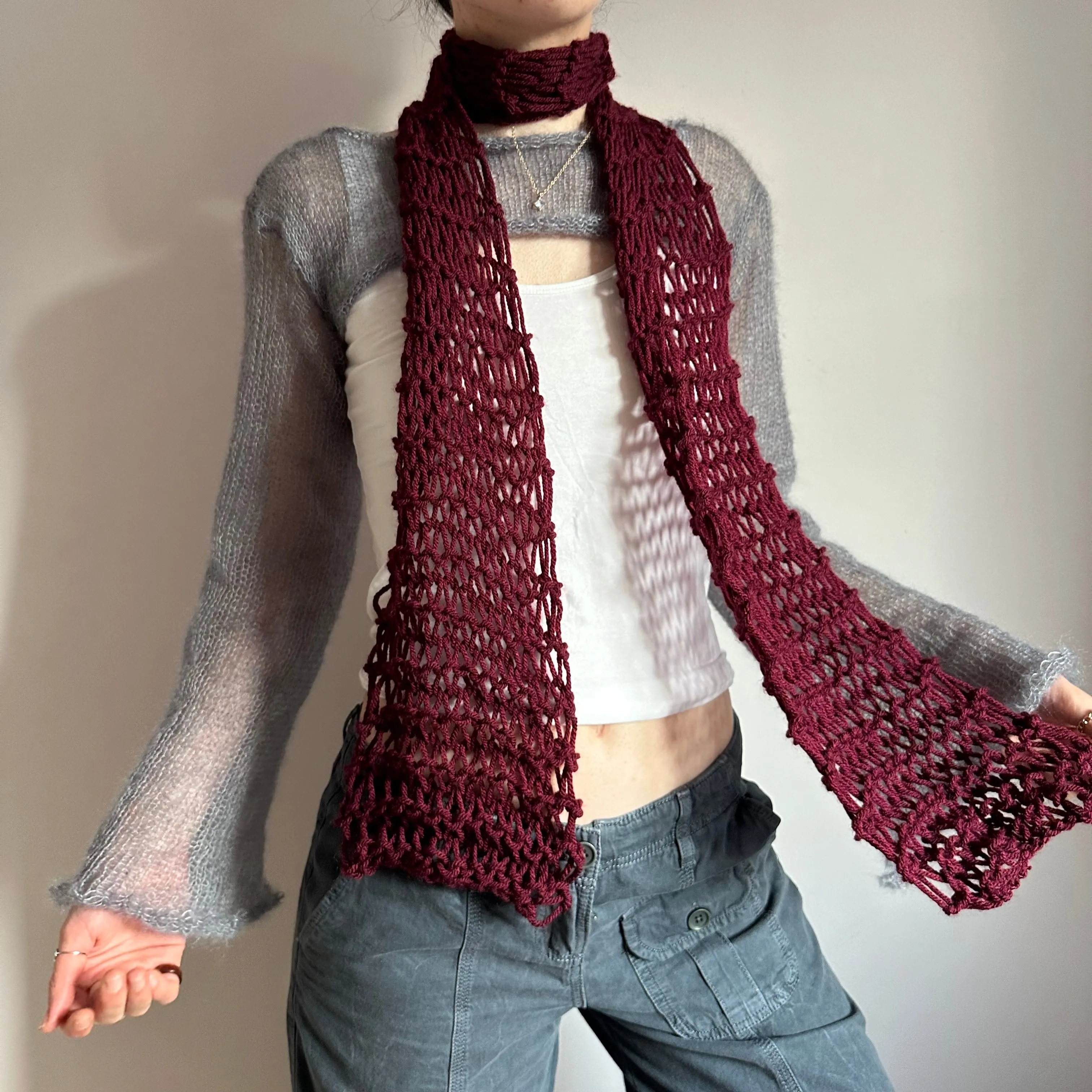 Handmade fishnet knitted scarf in burgundy