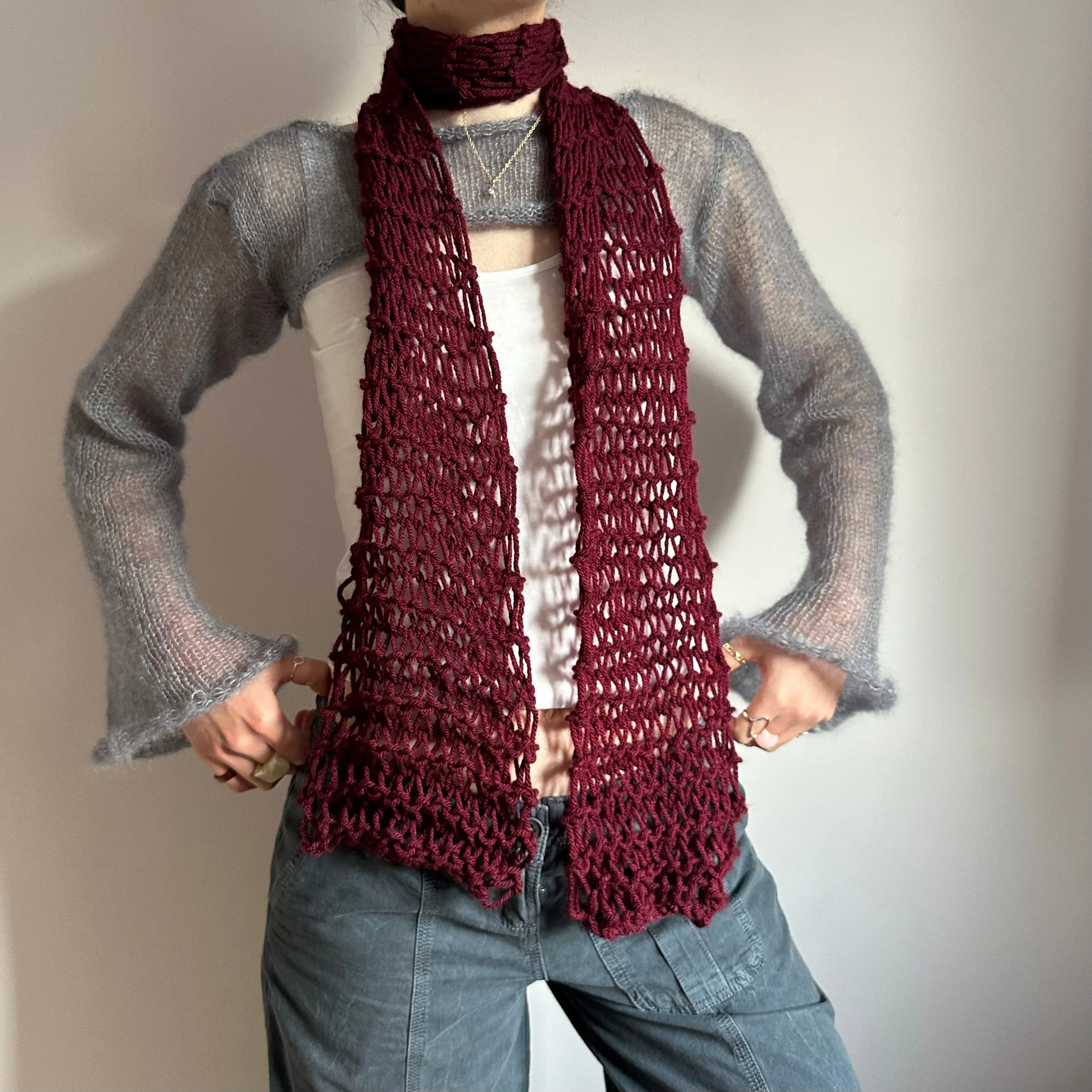 Handmade fishnet knitted scarf in burgundy