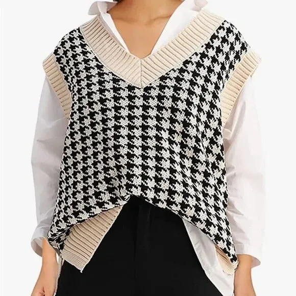 Houndstooth Sweater Vest