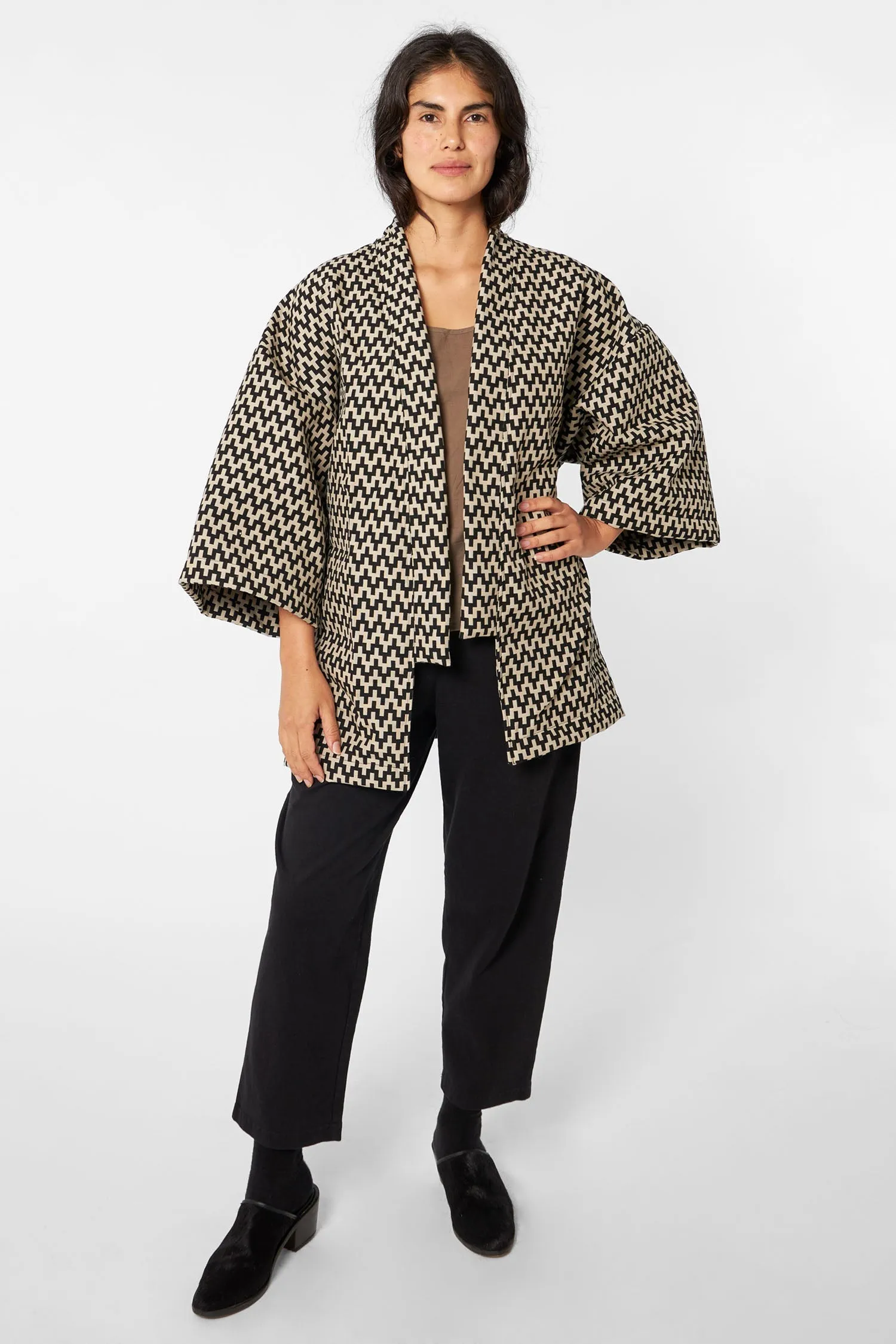 RUPH01 - Jacquard Kimono Jacket