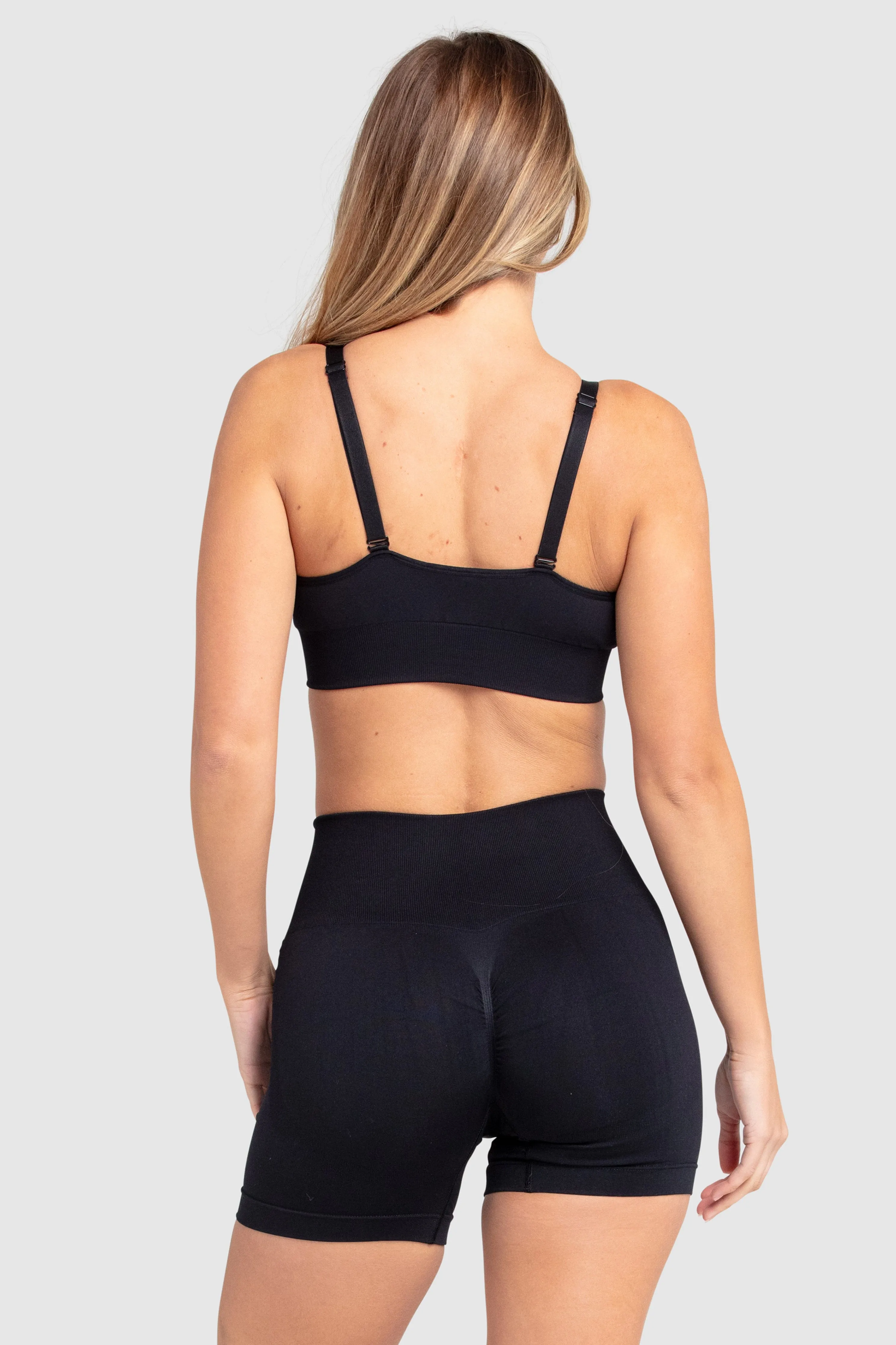 Scrunch 2 Seamless Crop - Black