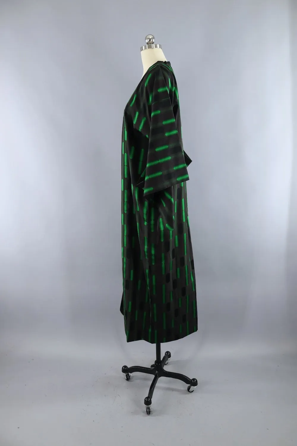 Vintage Silk Kimono Coat Jacket / Black and Green Geometric