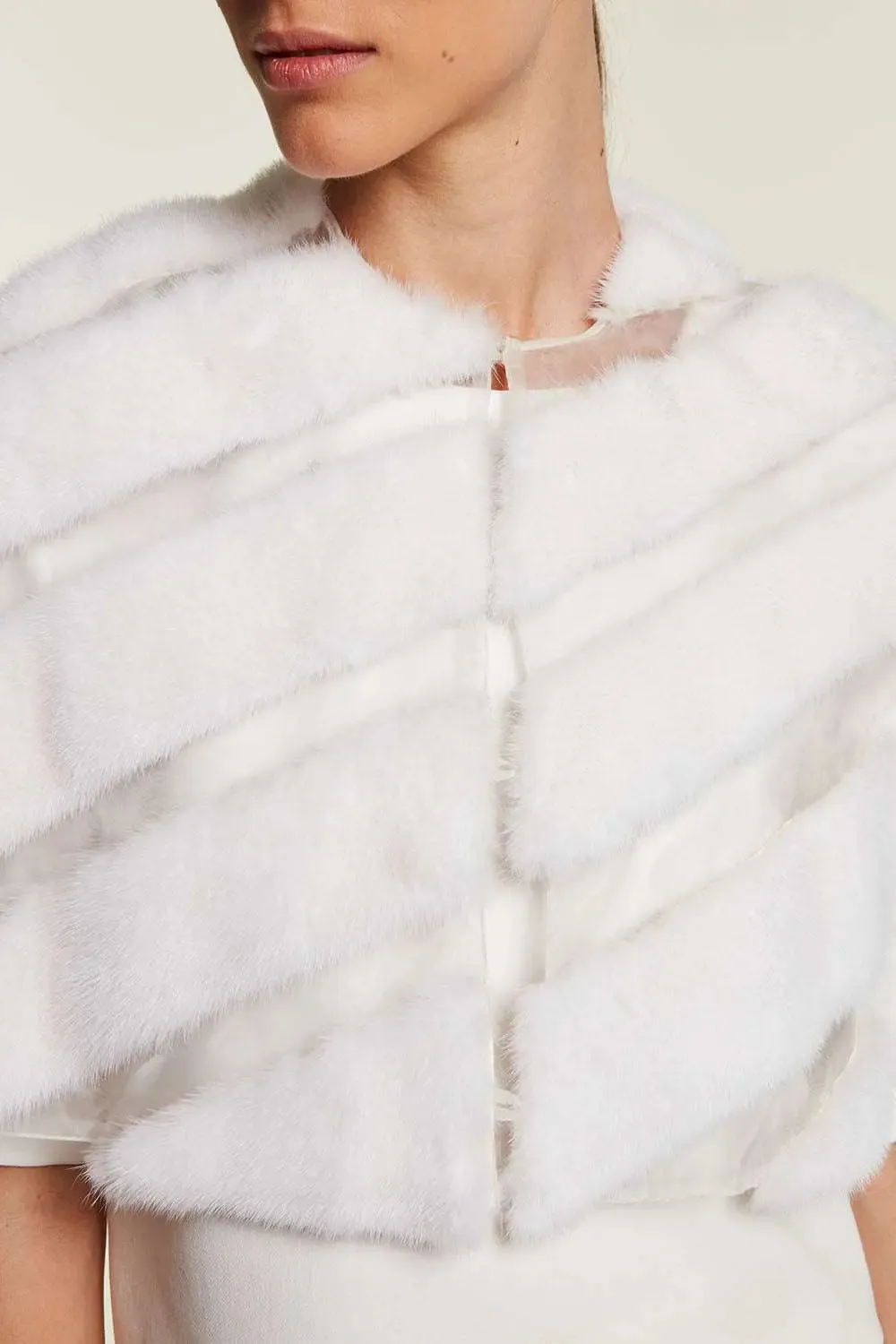 White mink stole